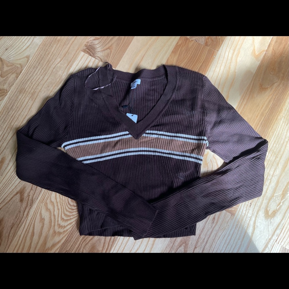 Ripped soft cropped long sleeve sweaters